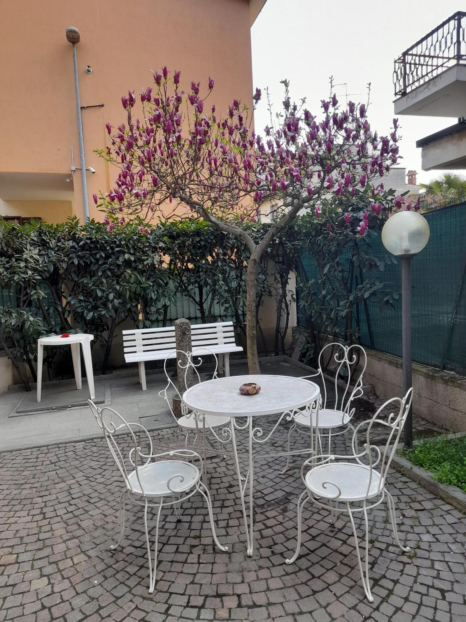 Ferienwohnung Casa Magnolia, Tranquilla E Centrale Nichelino Exterior foto